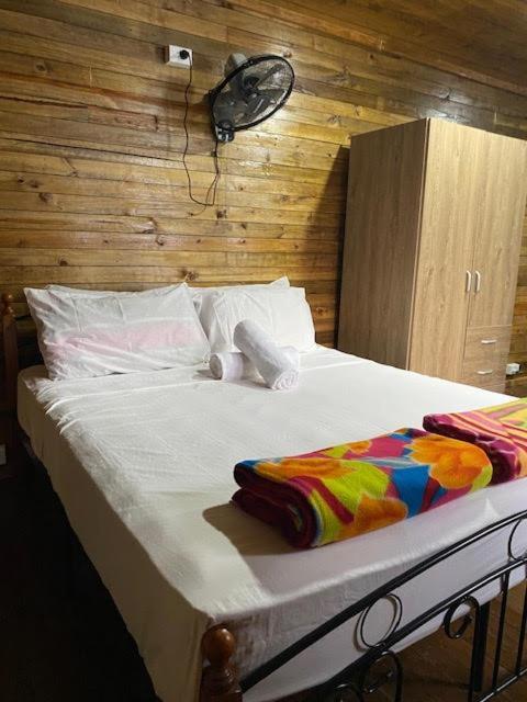 Camp Taveuni Pansiyon Matei Dış mekan fotoğraf
